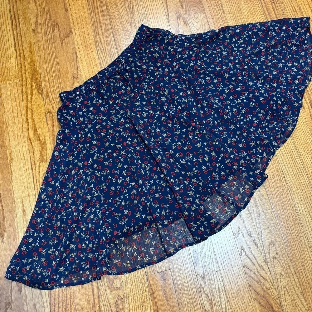 Old Navy XS Floral Navy blue red A Line Pull On chiffon flirty preppy mini skirt